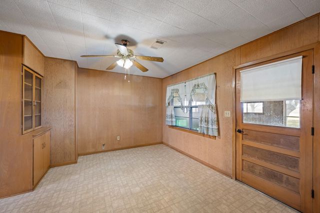 314 County Road 233, Wharton, TX 77488