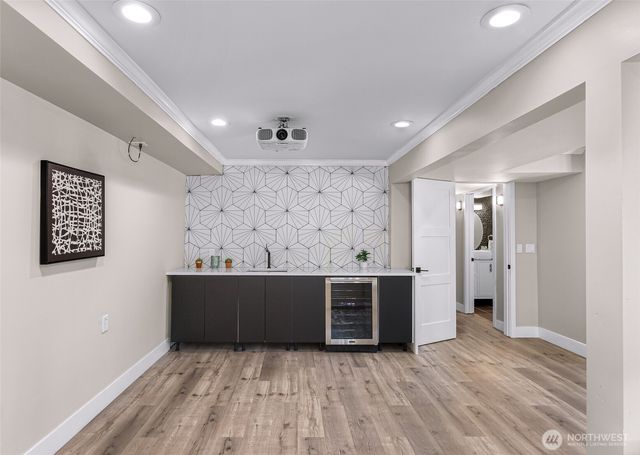 6204 170th Place SW, Lynnwood, WA 98037