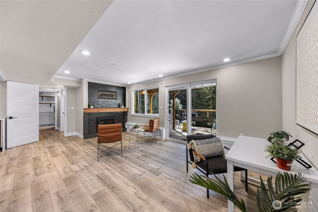 6204 170th Place SW, Lynnwood, WA 98037