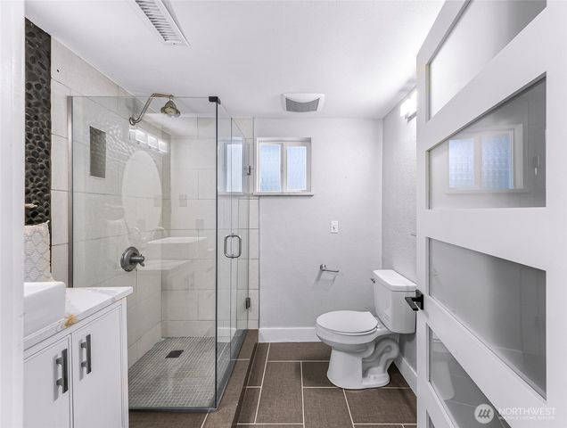 6204 170th Place SW, Lynnwood, WA 98037