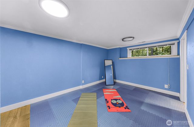 6204 170th Place SW, Lynnwood, WA 98037