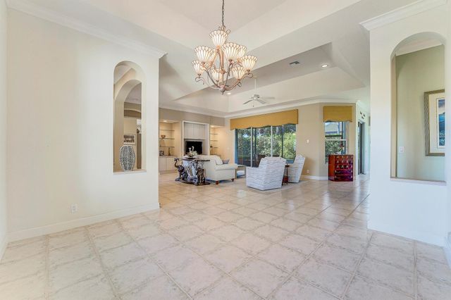 7760 SE Manhasset Place, Hobe Sound, FL 33455
