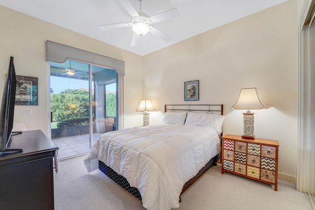 7760 SE Manhasset Place, Hobe Sound, FL 33455