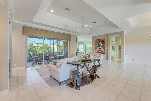 7760 SE Manhasset Place, Hobe Sound, FL 33455