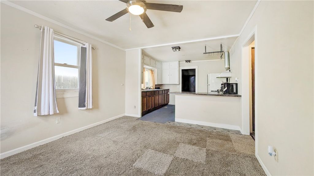 307 N Sargent AVENUE, Glendive, MT 59330 photo 4