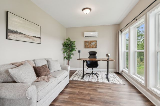 497 S Jakes Landing Way, Ellijay, GA 30540