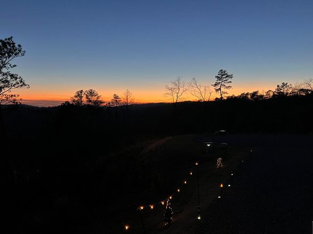 497 S Jakes Landing Way, Ellijay, GA 30540