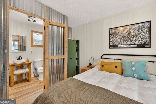 405 Ashantilly Avenue, St. Simons, GA 31522