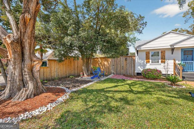 405 Ashantilly Avenue, St. Simons, GA 31522