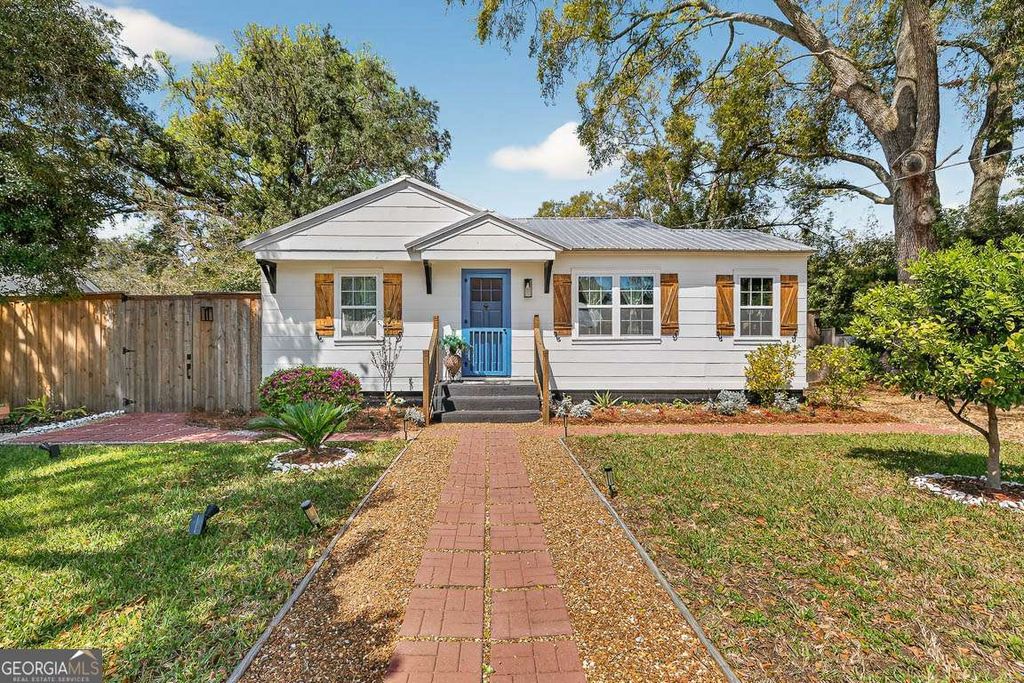 405 Ashantilly Avenue, St. Simons, GA 31522