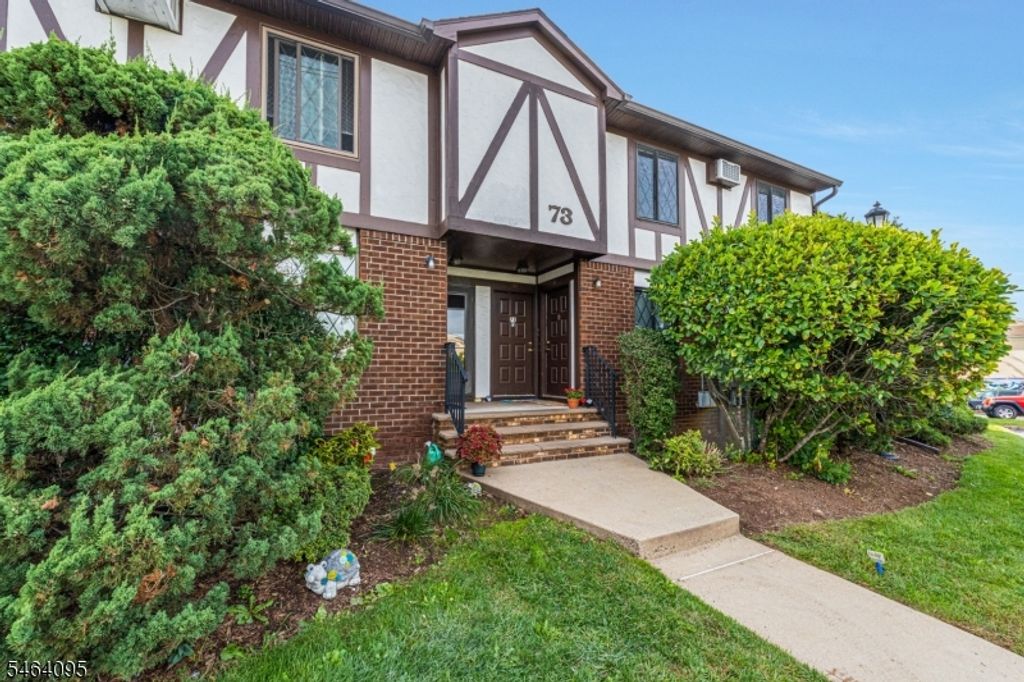 73 Farm Rd F, Hillsborough Twp., NJ 08844 — exterior