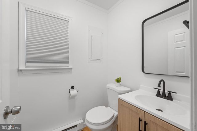 163 E 2ND ST, Alburtis, PA 18011