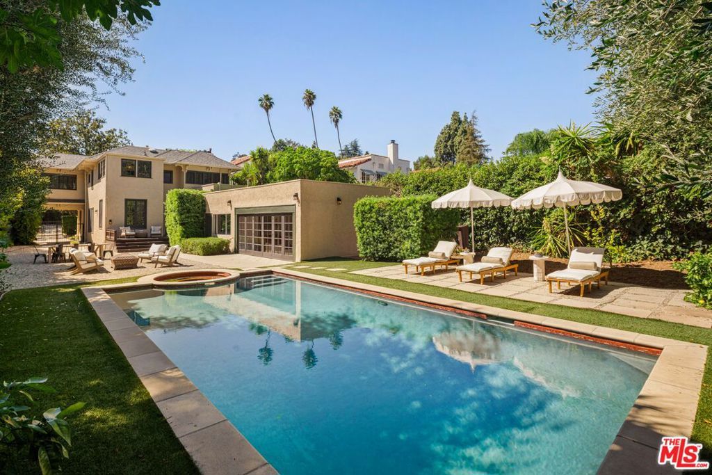 2030 N Hobart Boulevard, Los Angeles, CA 90027 — exterior
