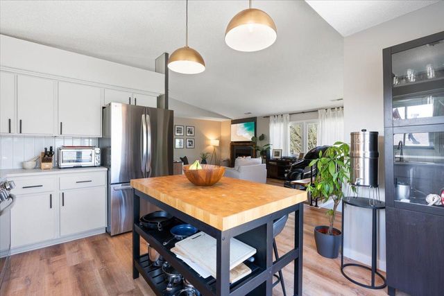 3601 Rhode Island Avenue S, Saint Louis Park, MN 55426