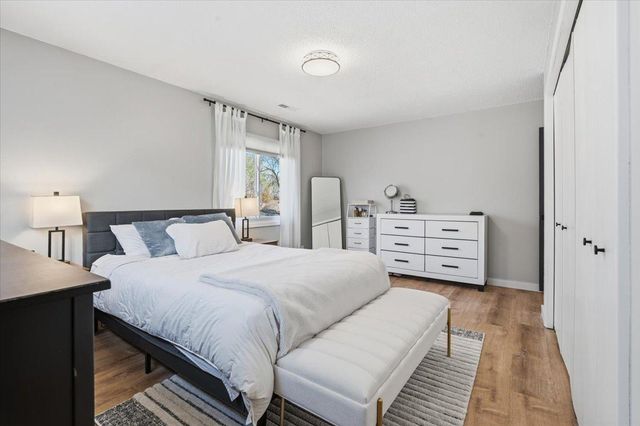 3601 Rhode Island Avenue S, Saint Louis Park, MN 55426