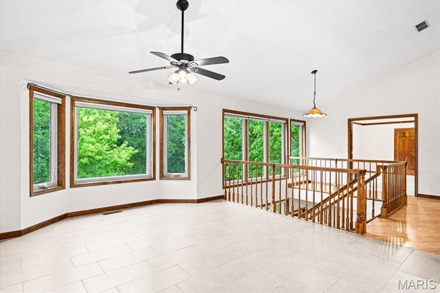 106 Suzanne Court, Edwardsville, IL 62025