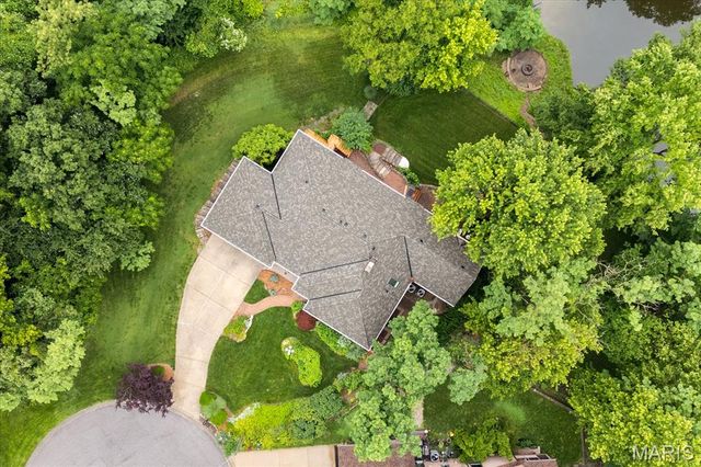 106 Suzanne Court, Edwardsville, IL 62025