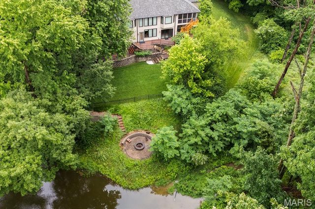 106 Suzanne Court, Edwardsville, IL 62025