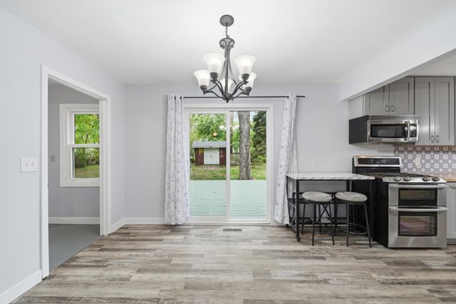 8724 1st Avenue S, Bloomington, MN 55420