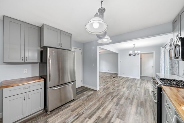 8724 1st Avenue S, Bloomington, MN 55420