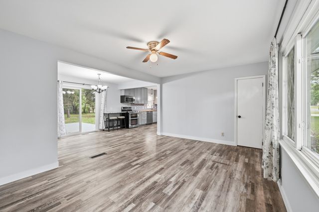 8724 1st Avenue S, Bloomington, MN 55420