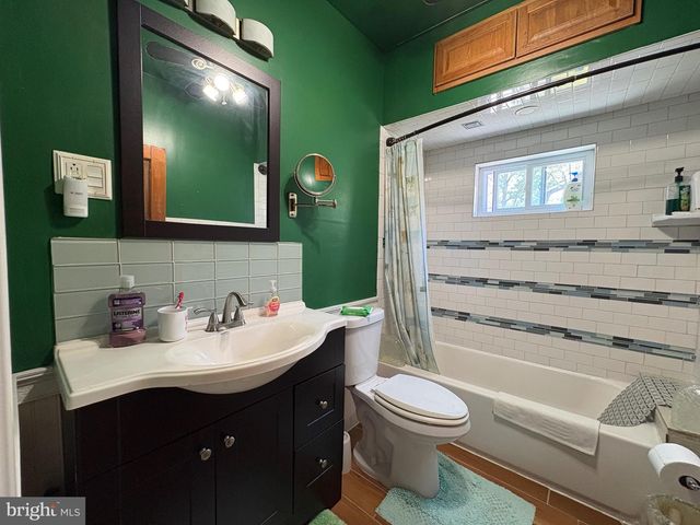 6144 ROGERS AVE, Pennsauken, NJ 08109