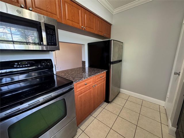 120 S CHURCH AVENUE 211, Tampa, FL 33609