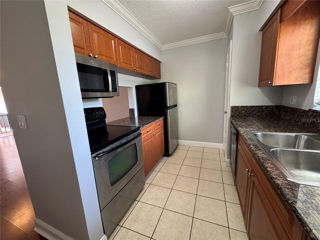 120 S CHURCH AVENUE 211, Tampa, FL 33609