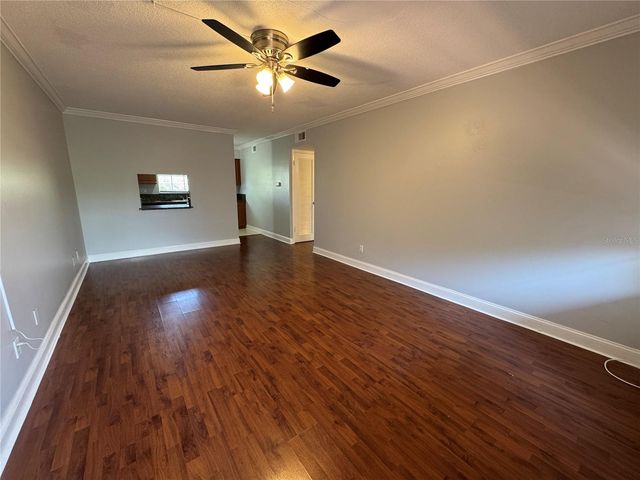 120 S CHURCH AVENUE 211, Tampa, FL 33609