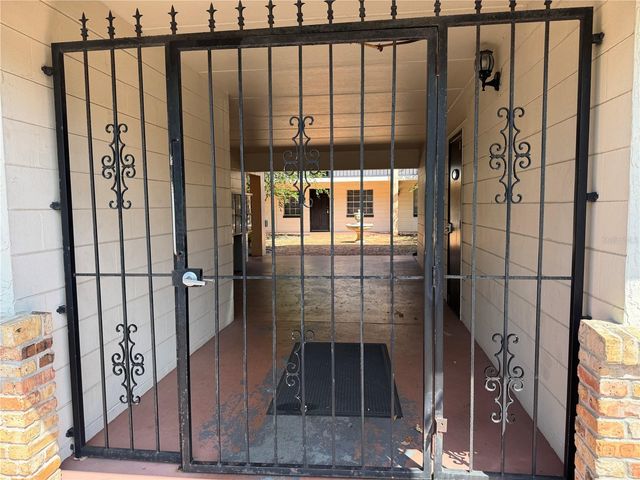 120 S CHURCH AVENUE 211, Tampa, FL 33609