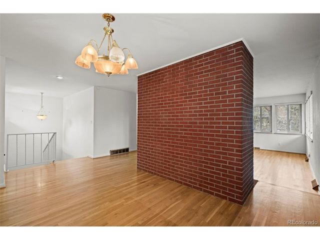 1520 Arbutus Ct, Golden, CO 80401