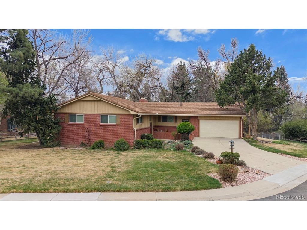 1520 Arbutus Ct, Golden, CO 80401