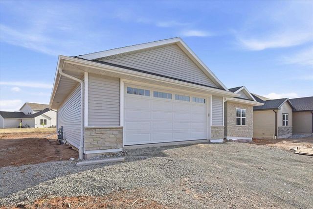 1272 AUTUMN FIELD LANE, De Pere, WI 54115