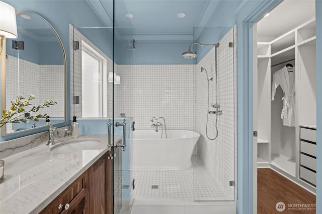 902 W Blaine Street, Seattle, WA 98119