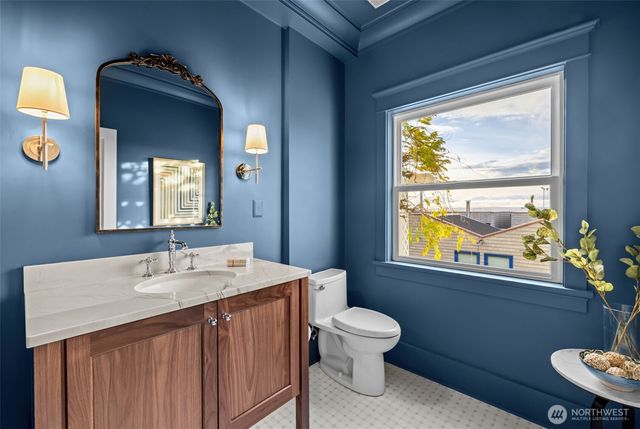 902 W Blaine Street, Seattle, WA 98119