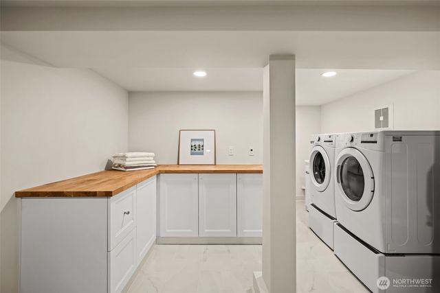 902 W Blaine Street, Seattle, WA 98119