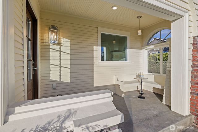 902 W Blaine Street, Seattle, WA 98119