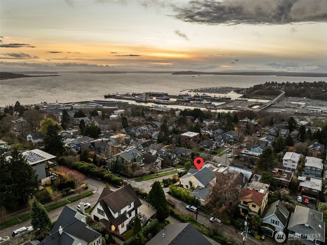 902 W Blaine Street, Seattle, WA 98119