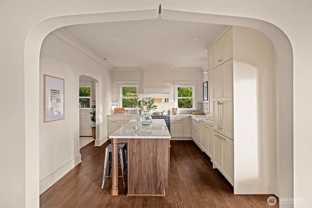 902 W Blaine Street, Seattle, WA 98119