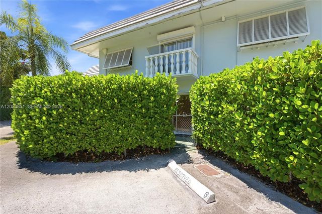 1200 Mariposa Ave E104, Coral Gables, FL 33146