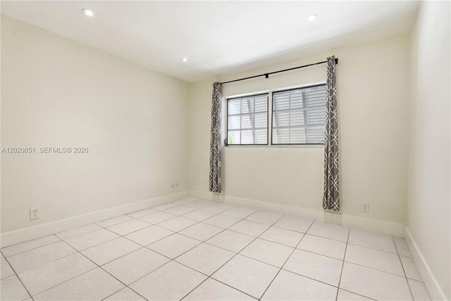 1200 Mariposa Ave E104, Coral Gables, FL 33146