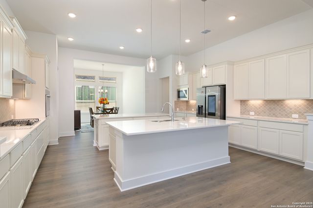 524 Cotorra Springs, Cibolo, TX 78108