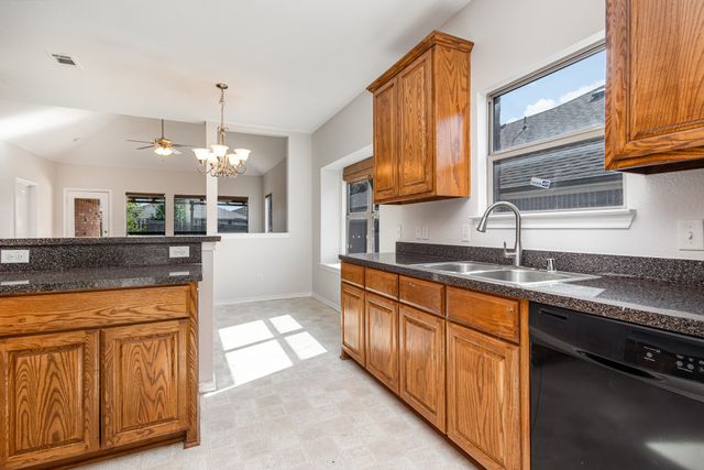 803 Bahar Court, Arlington, TX 76010