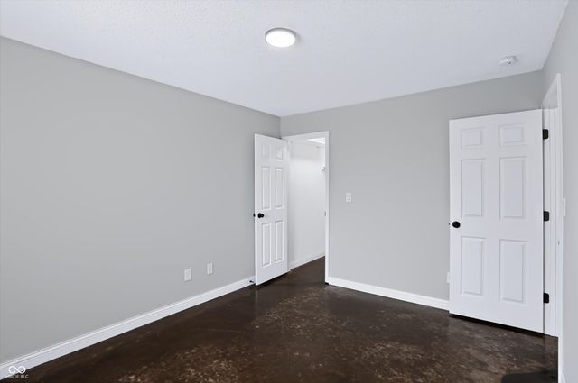 7246 Registry Drive, Indianapolis, IN 46217
