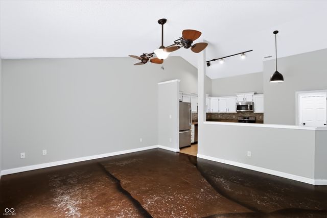 7246 Registry Drive, Indianapolis, IN 46217