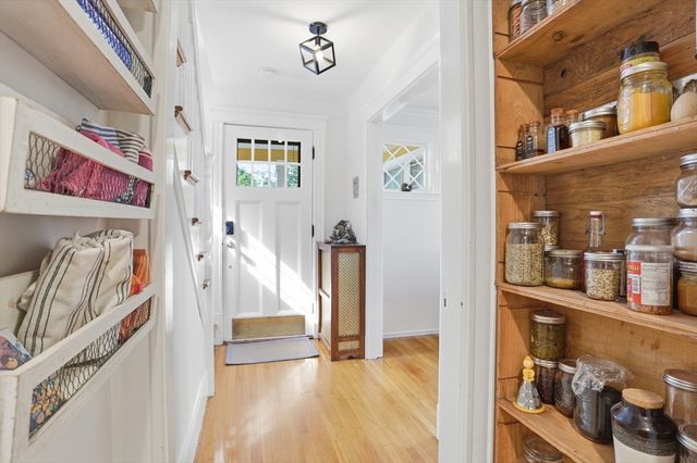 112 Sherwood Rd, Medford, MA 02155