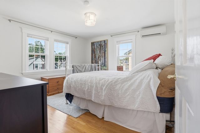 112 Sherwood Rd, Medford, MA 02155