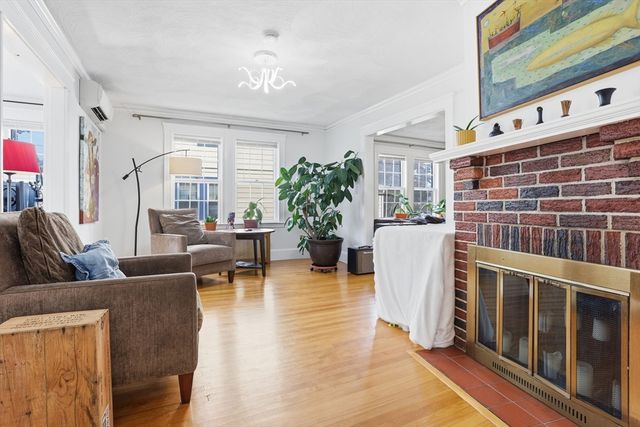 112 Sherwood Rd, Medford, MA 02155