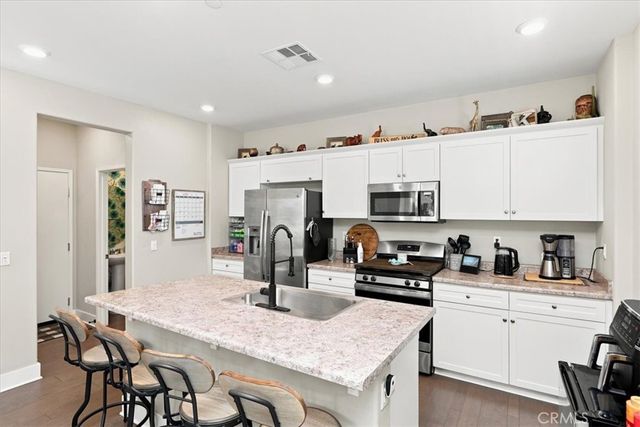 30377 Village Terrace, Menifee, CA 92584