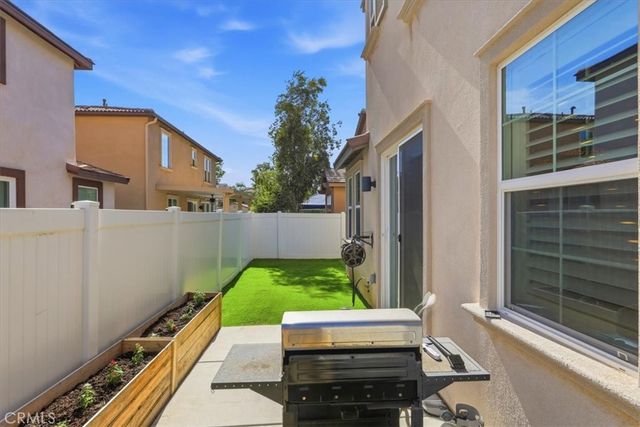 30377 Village Terrace, Menifee, CA 92584